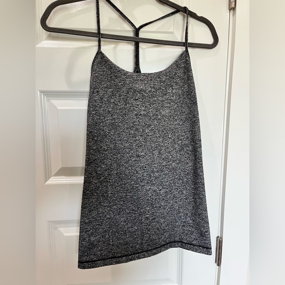 Lululemon grey tank top.